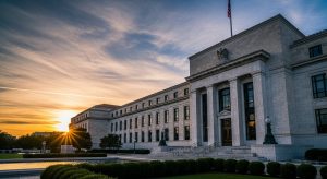 Jerome Powell Defies Tradition by Staying on as Fed Governor After Chair Term Ends