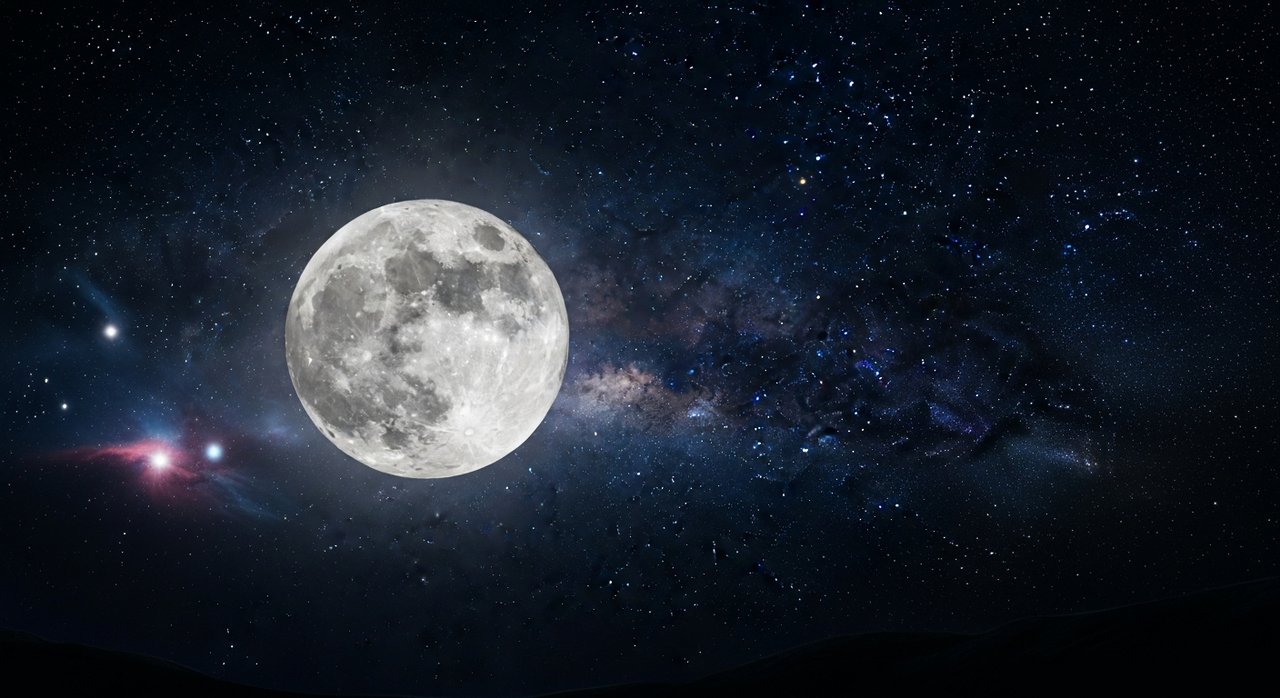 Rare Blue Moon and 4 Planets Shine in May 2026 Sky