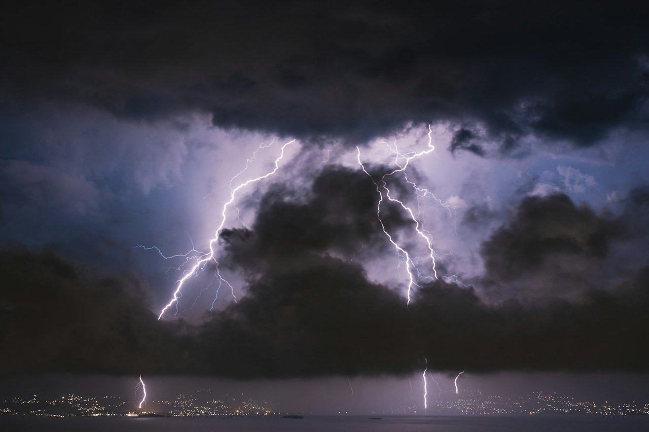 Deadly Storms Kill Three Across Midwest, Knock Out Power for 800,000